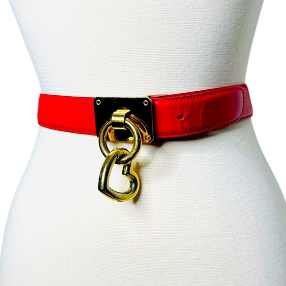 MOSCHINO RARE VINTAGE 90’s GOLDEN HEART LOCK CHARM BELT - Picture 1 of 7